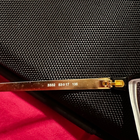 Micheal kors glasses frame - Picture 4 of 6